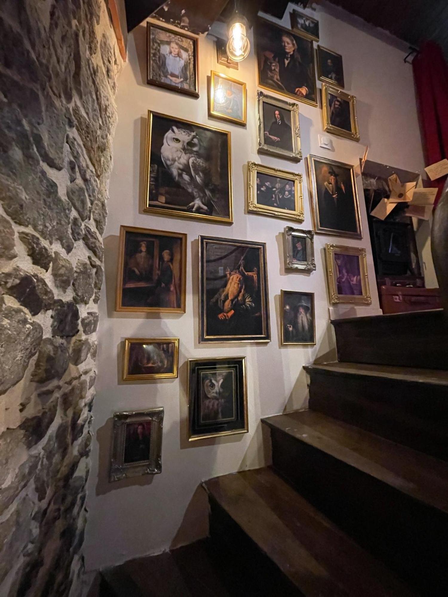 Impasse Des Mysteres - La Maison Des Sorciers Lehon/Dinan Esterno foto